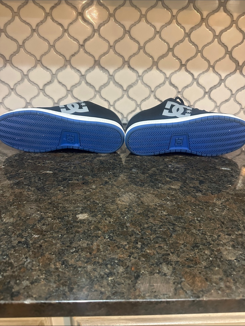 DC Court Graffik Sneakers - Black - Picture 2 of 3